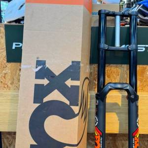 新淨 Fox 40 Elite 27.5" Fork   全黑色孖膊前叉