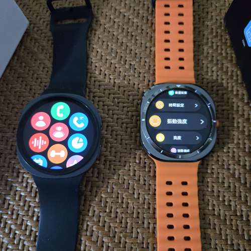 DT Watch Ultra 智能手錶連充電線 + smart watch 8智能藍牙手錶兩隻