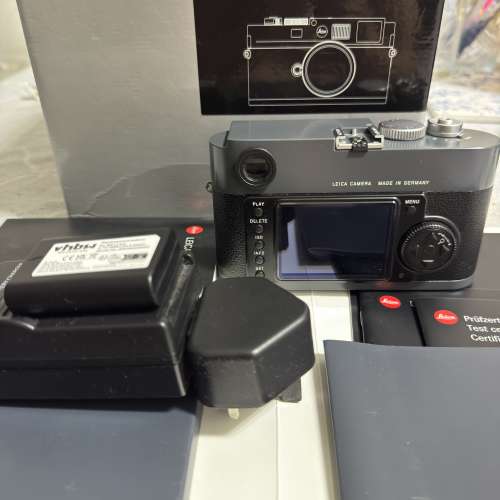 Leica M-E Type 220 ccd id11