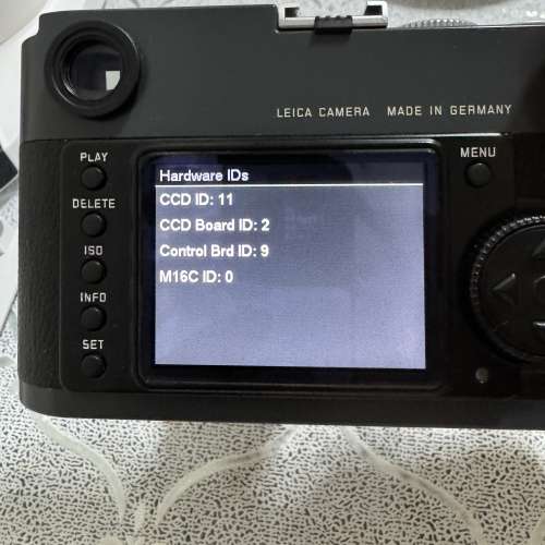 Leica M-E Type 220 ccd id11