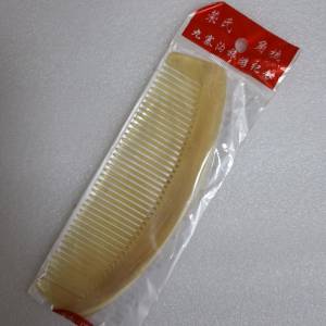 牛羊角梳 全新