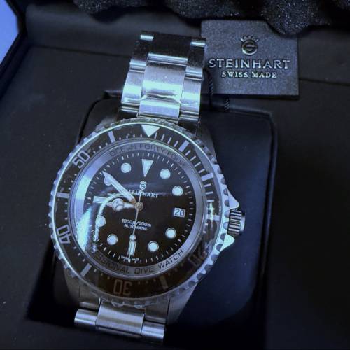Steinhart Ocean Forty-Four 潛水錶，
