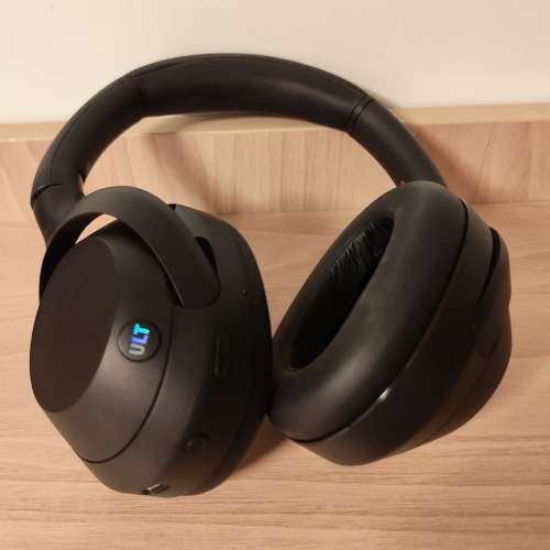 Sony ULT wear