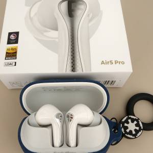 99% new SoundPEATS Air5 Pro 白色 真無線降噪耳機