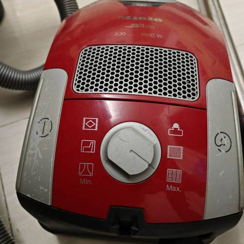 Miele S4210 吸塵器