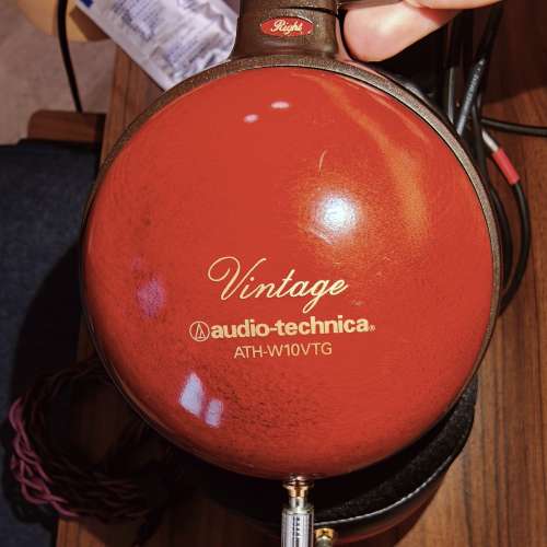 查理mod飛騨山的ミズメ桜材(水目櫻 )製特別版 ATH-W10VTG 可換耳擴前級