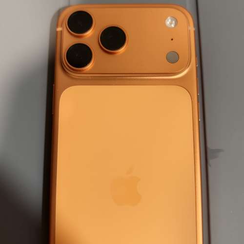 iPhone 17 promax 1t 橙色 applecare到27年 新機一樣 無盒