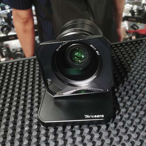 7Artisans 七工匠 M 28mm f/1.4 for Leica M Mount 28/1.4  功能正常 鏡片乾淨通透