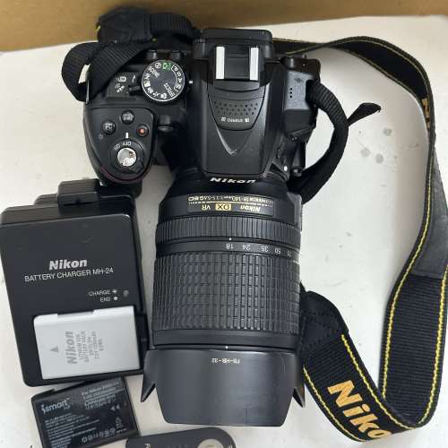 Nikon D5300 + 18-140mm VR