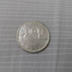 加拿大 1965 年發行 1 圓銀幣