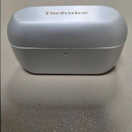 Technics Az100
