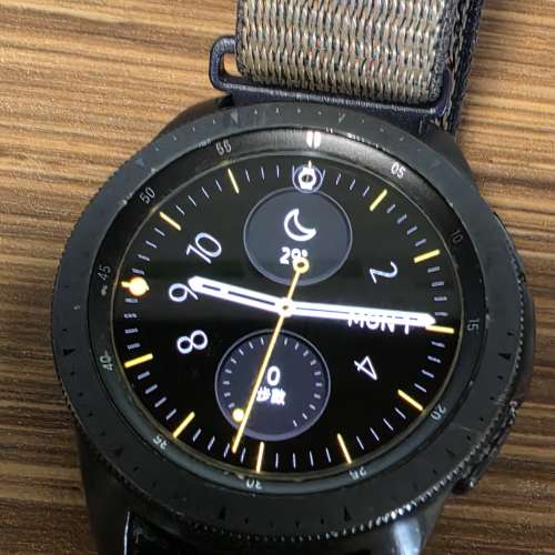 Samsung Watch SM-R810