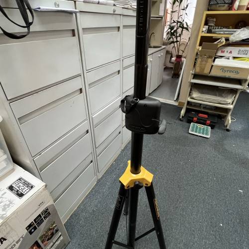 Hercules SS410B AutoLock 專業喇叭架 Speaker Stand