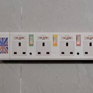 4 位電拖板