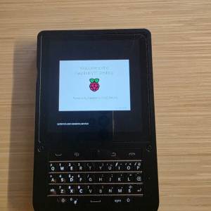 95成新 Hackberry Pi CM5 掌上主機 (連支撐/已貼膜) + CM5 16GB Lite (含WiFi) + H...