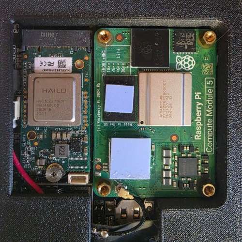 95成新 Hackberry Pi CM5 掌上主機 (連支撐/已貼膜) + CM5 16GB Lite (含WiFi) + H...