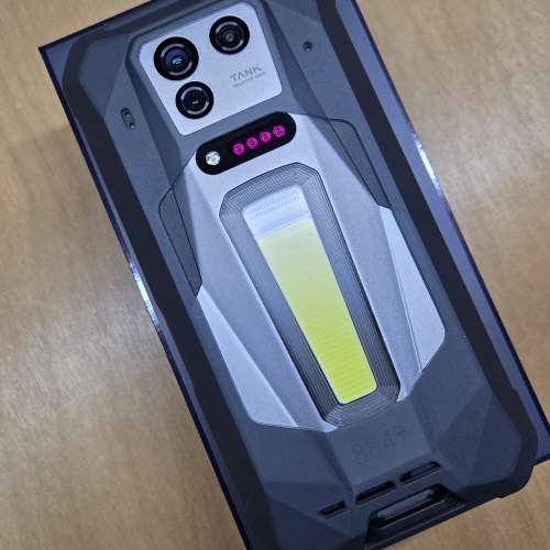 8849 Unihertz TANK5 5G 智能三防投影手機