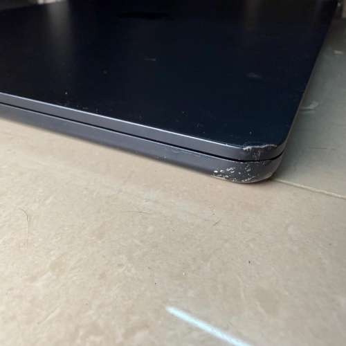 MacBook Air 15" (M2) 15.3" M2 chip with 8‑Core CPU and 10‑Core GPU /8GB /