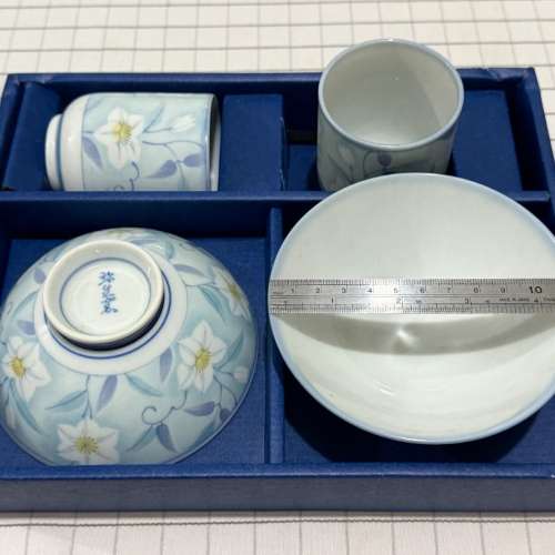 超精美日本製茶杯碗各一對