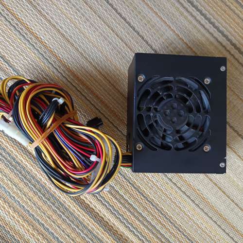 (SFX 450W火牛) FSP450-60GHS 細火牛