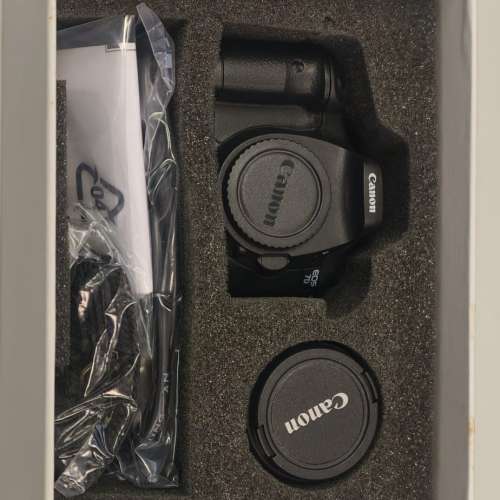 Canon EOS-7D (4GB USB Flash Drive)