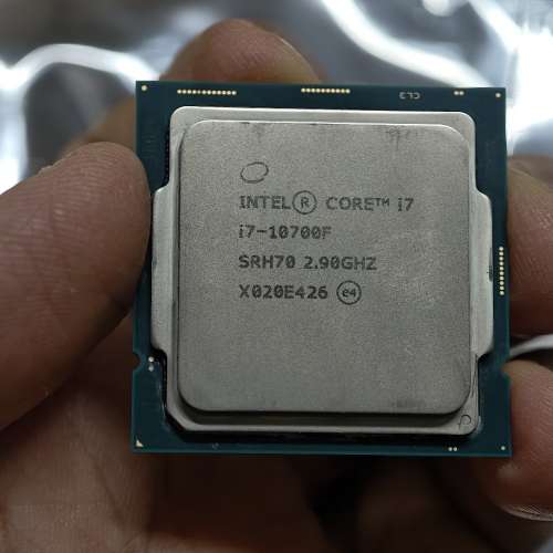 i7-10700F GIGABYTE B460M Aorus
