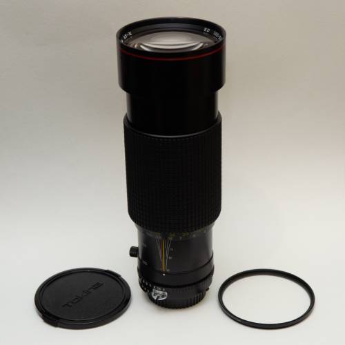 Tokina AT-X 100-300 f/4 Nikon F接口