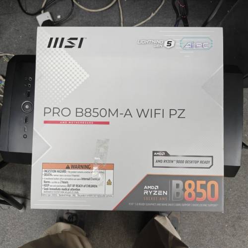 MSI PRO B850M-A WIFI PZ 背插式 Micro-ATX 主板 (針有彎)