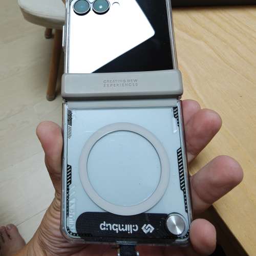 95％ 新Samsung Galaxy Z Flip 7 512GB 薄荷綠