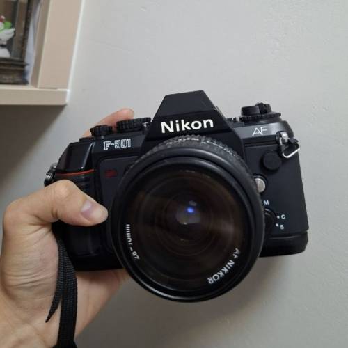 Nikon F501 菲林相機連鏡頭