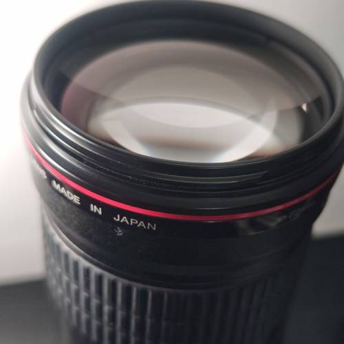 Canon EF 135mm F2 L
