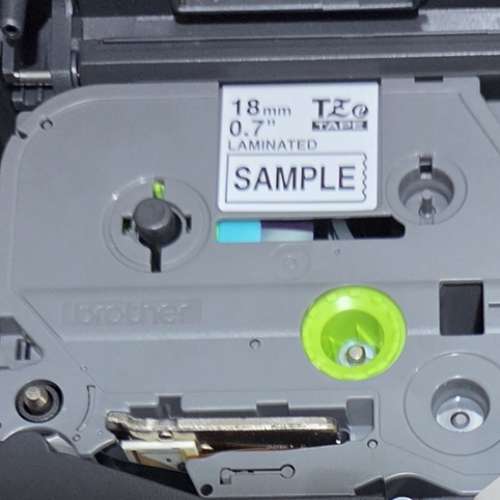 Brother P-Touch D450 標籤機 可以USB線連接電腦