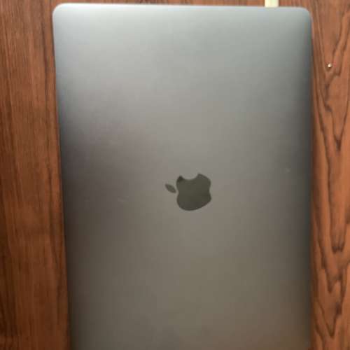 Apple MacBook Pro 13-inch 2018 500gb 8gb ram