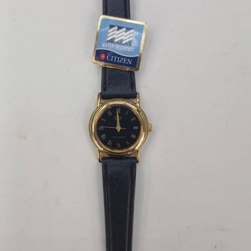 罕有全新Vintage Citizen Lady's Quartz Watch w/Leather Strap