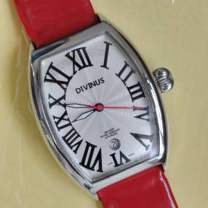 Classic Automatic Barrel Design Watch  , 32.2mm Without Crown
