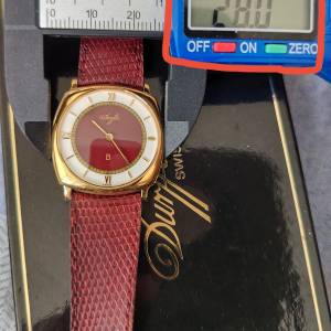 Classic Vintage Durffee
-Swiss Quartz Movement
-Excellent Craftsmanship