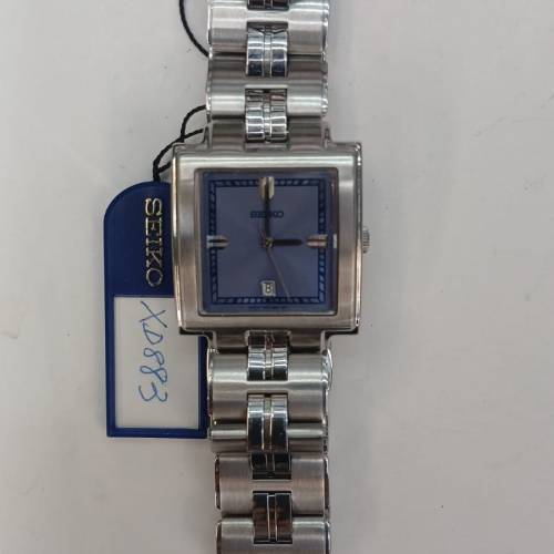 罕有全新Vintage 7N82-0AB0 Tank Mid-Size Quartz Watch w/Purple Dial