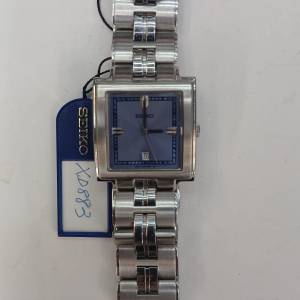 罕有全新Vintage 7N82-0AB0 Tank Mid-Size Quartz Watch w/Purple Dial