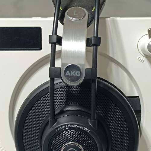Akg Q701