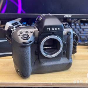 Nikon F5 週年紀念限量版