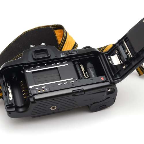 Nikon F-601 QD AF film camera 菲林相機