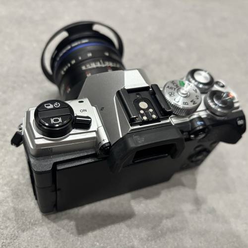 OM-5 Mk1淨機身（Laowa已sold）