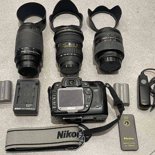 Nikon D80 24-85mm 70-300mm 12-24mm