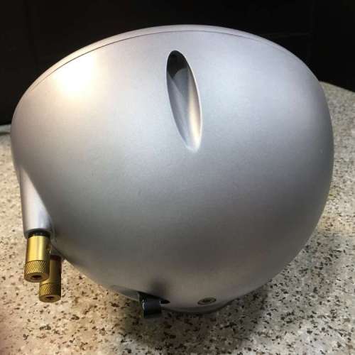 KEF htc2001se 大蛋金屬型仔中置喇叭 90%新 已試功能100%正常靚聲！