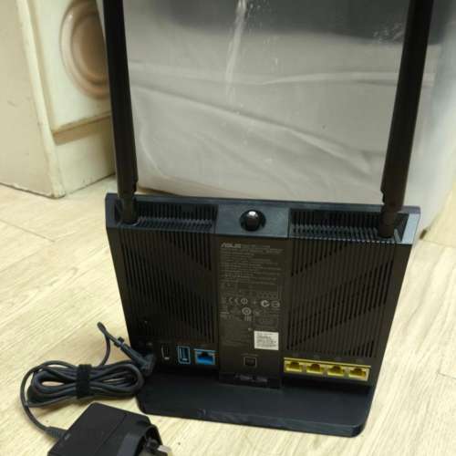 Asus RT-AC68u ac1900 wifi rounter 無線上網路由器