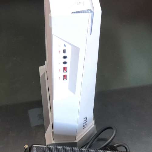 MSI Trident 3 Artic 白色機身 Mini Gaming PC with i5-11400F CPU and GTX1660 Su...