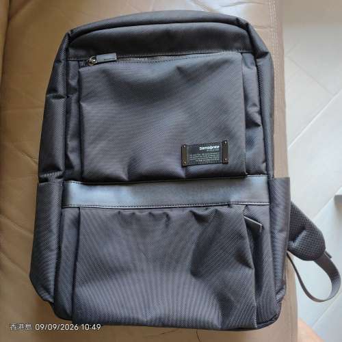 Samsonite 雙肩背囊 (全新）